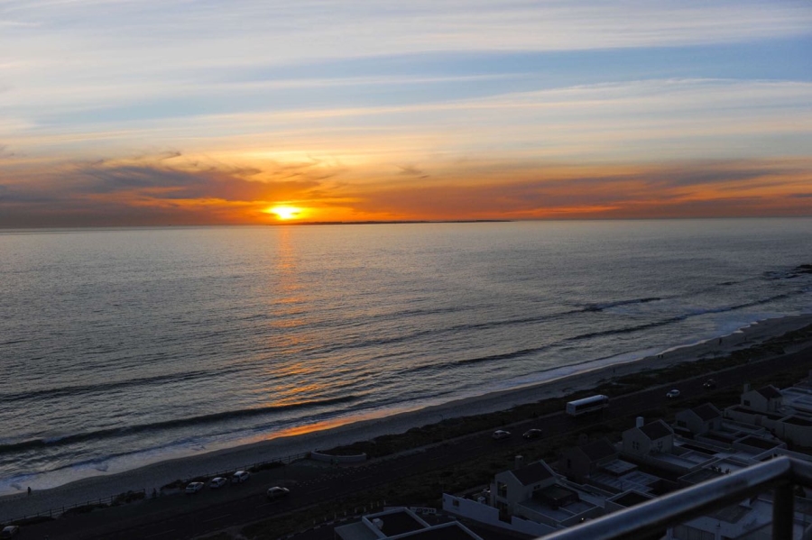 2 Bedroom Property for Sale in Beachfront Western Cape